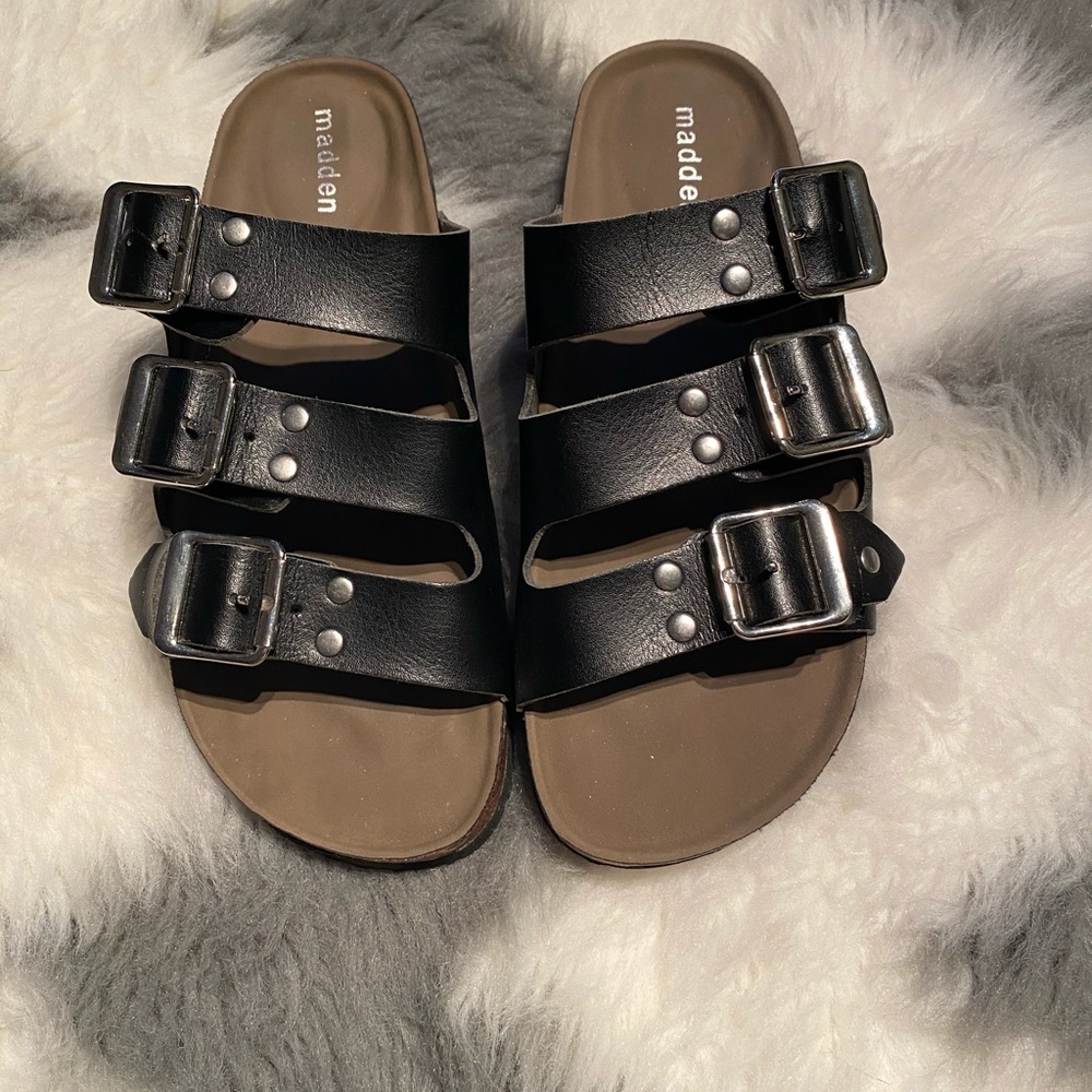 Steve Madden Sandals